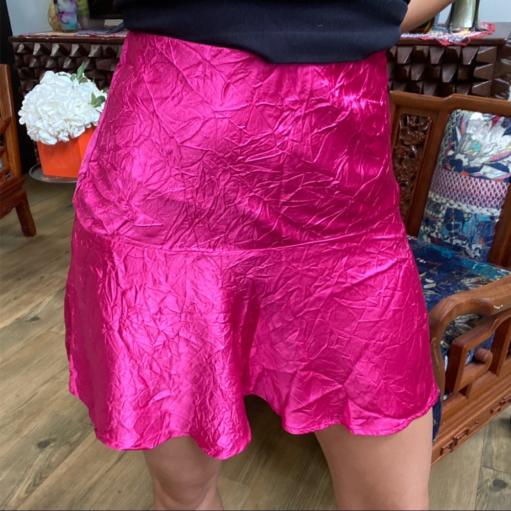 Zara crinkled mini skirt size small